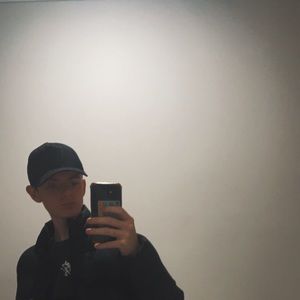 Meet your Posher, Joshua